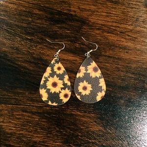 Sunflower print leather Earrings